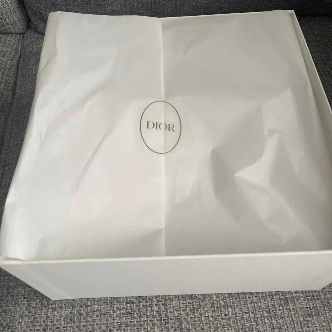 Dior ディオール ホリデー オファー　2023 限定　クリスマス　コフレ