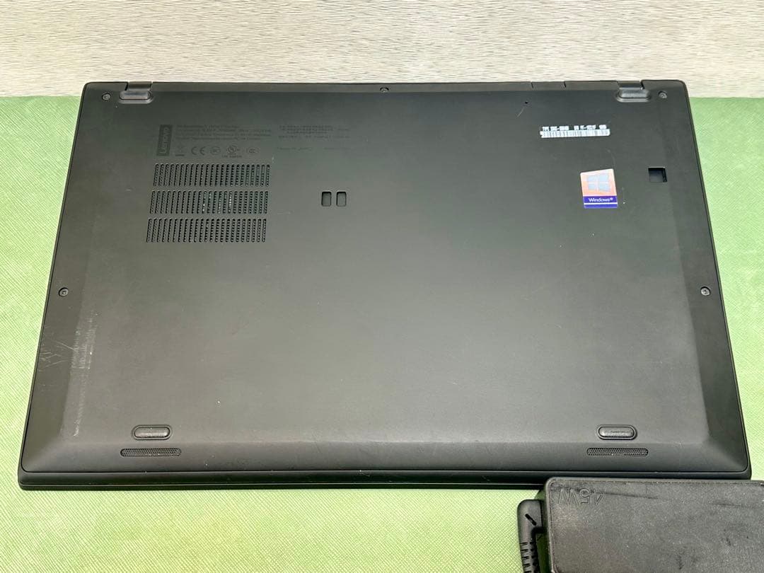 Windowsノート本体 ThinkPad X1 Carbon Gen 6 i5 8 256 |T275|