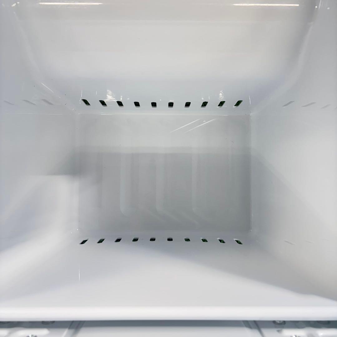 730 東芝　冷蔵庫　小型　一人暮らし　100L〜200L 洗濯機も有　極美品