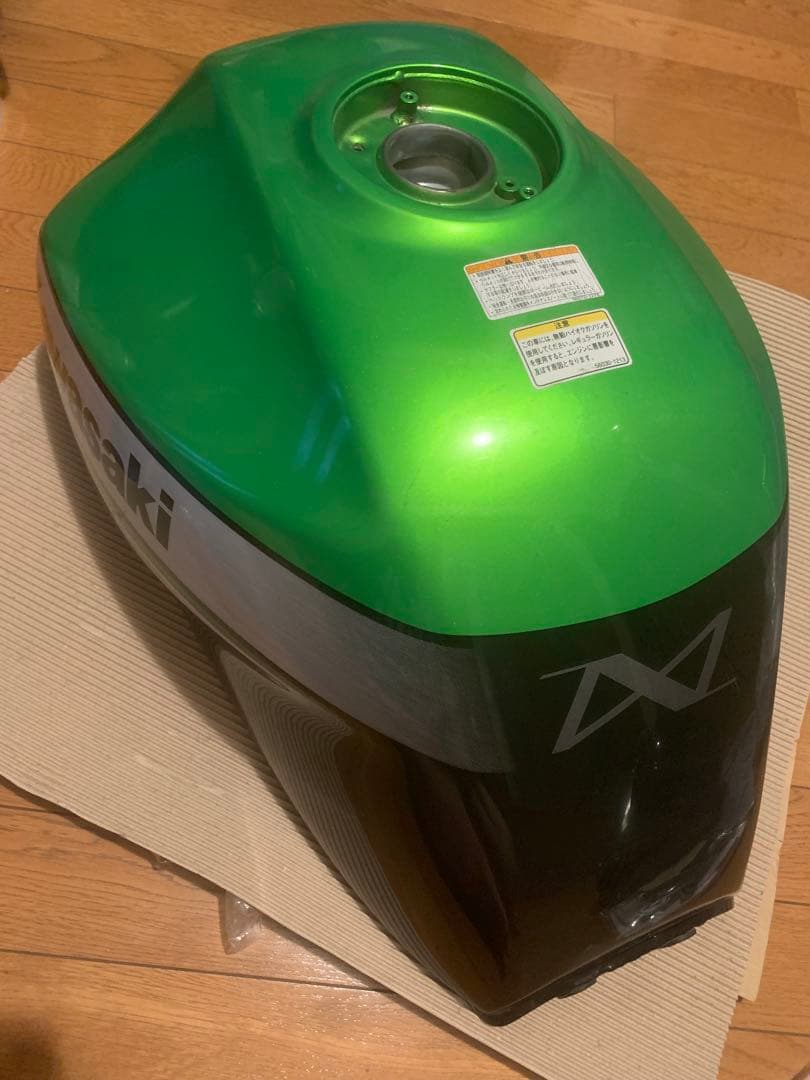 カワサキZRX1200DAEG ZRX1200ダエグ ガソリンタンク 純正品