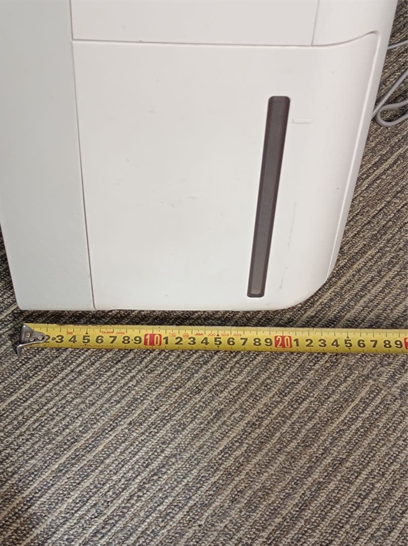 [八6587] シャープ 2020年製 除湿機 CV-J120-W