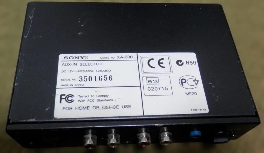SONY XA-300 ソニーバス対応AUX・USB 外部入力セレクター