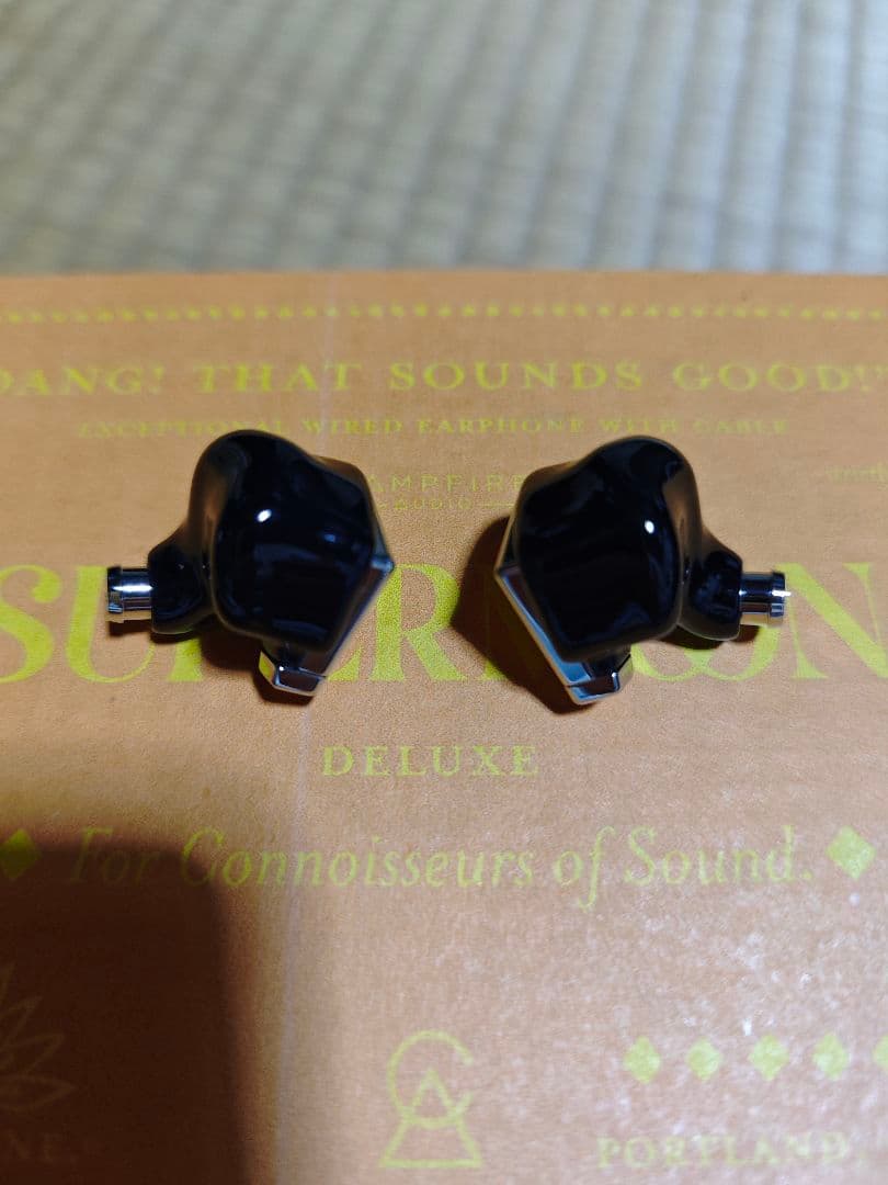 極美品　Campfire Audio Supermoon 国内正規品