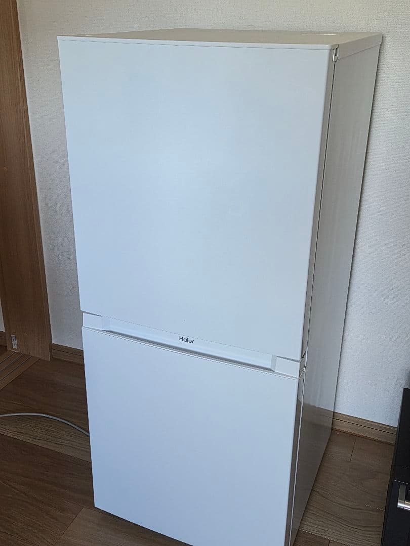 Haier ノンフロン冷凍冷蔵庫 JR-NF121B