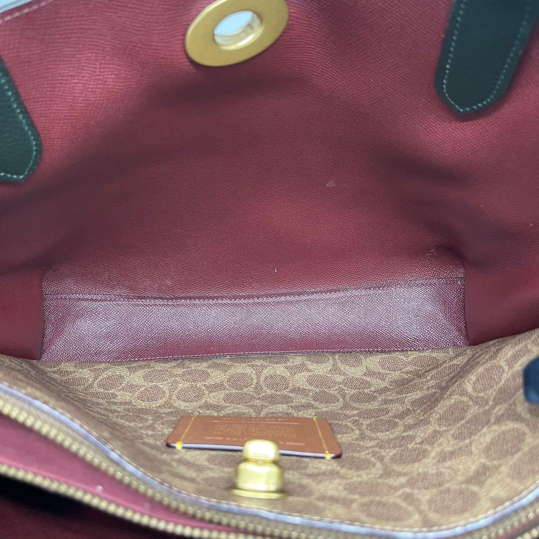 COACHコーチ ウィロウ トート シグネチャー Cロゴダークグリーン