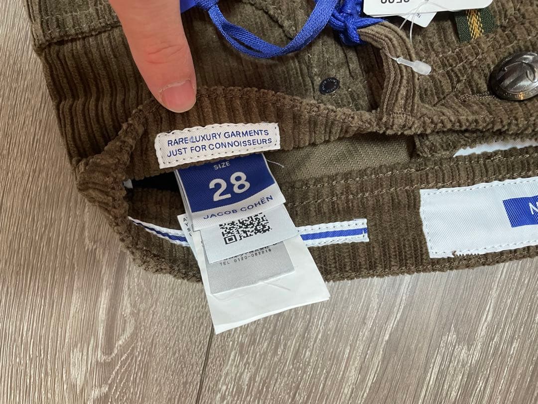 【新品未使用】　ヤコブコーエン　コーデュロイパンツ　サイズ28