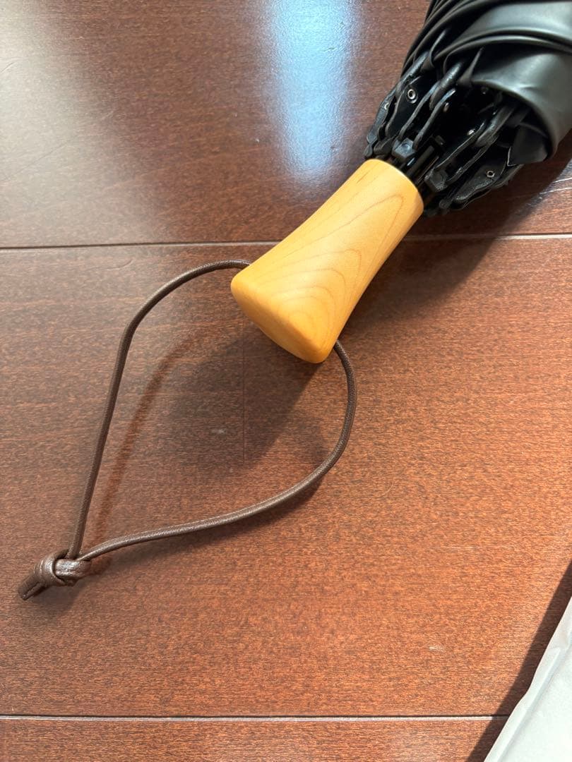 サンバリア　折りたたみ日傘 2段折　ホワイト