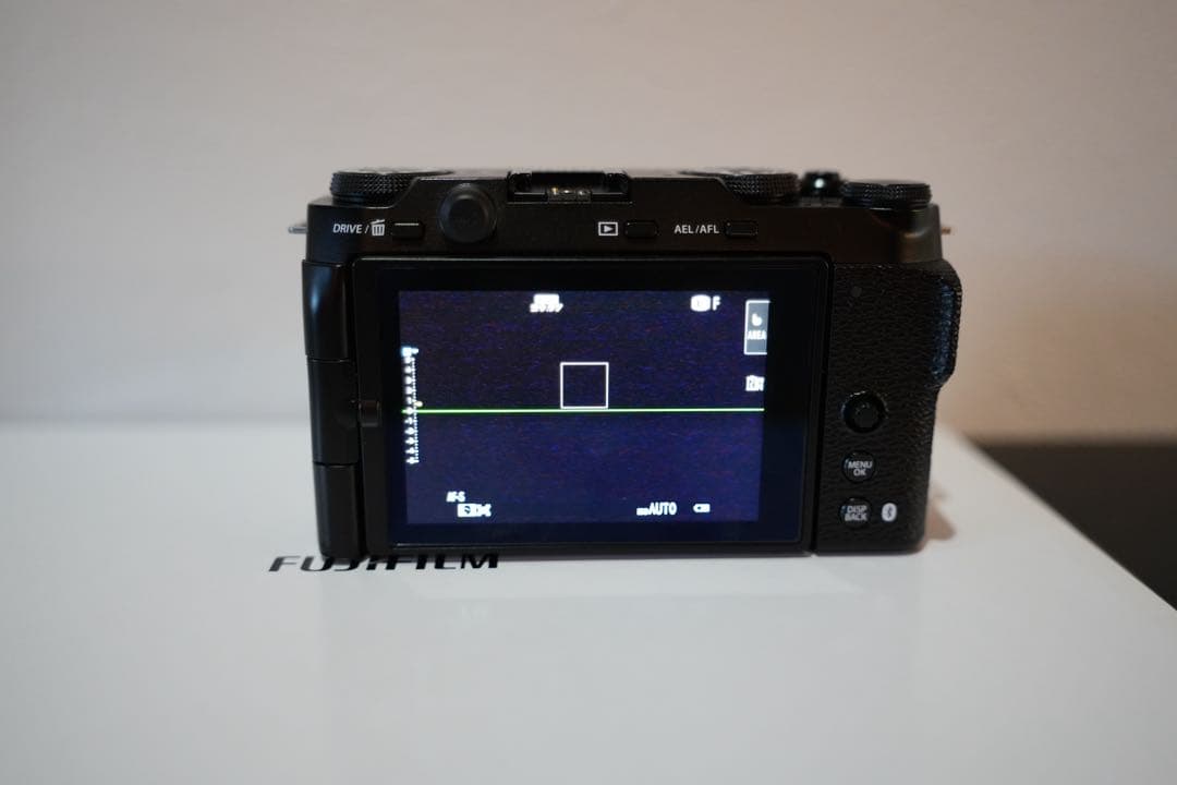 FujifilmX-M5ブラックボディ＋XF27mmF2.8 R WRレンズ付き