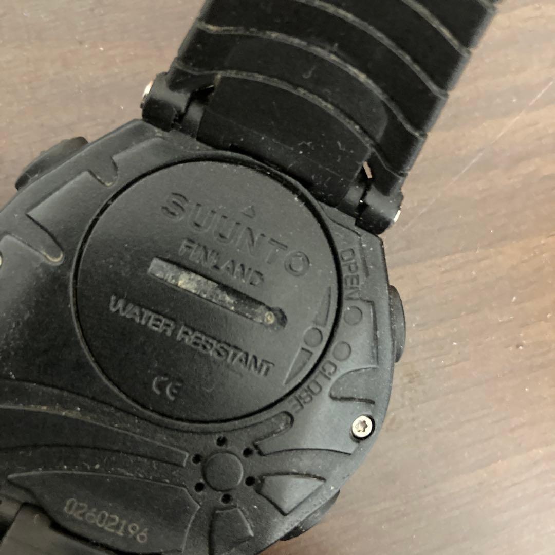 【レア】SUUNTO VECTOR SALOMONコラボ腕時計