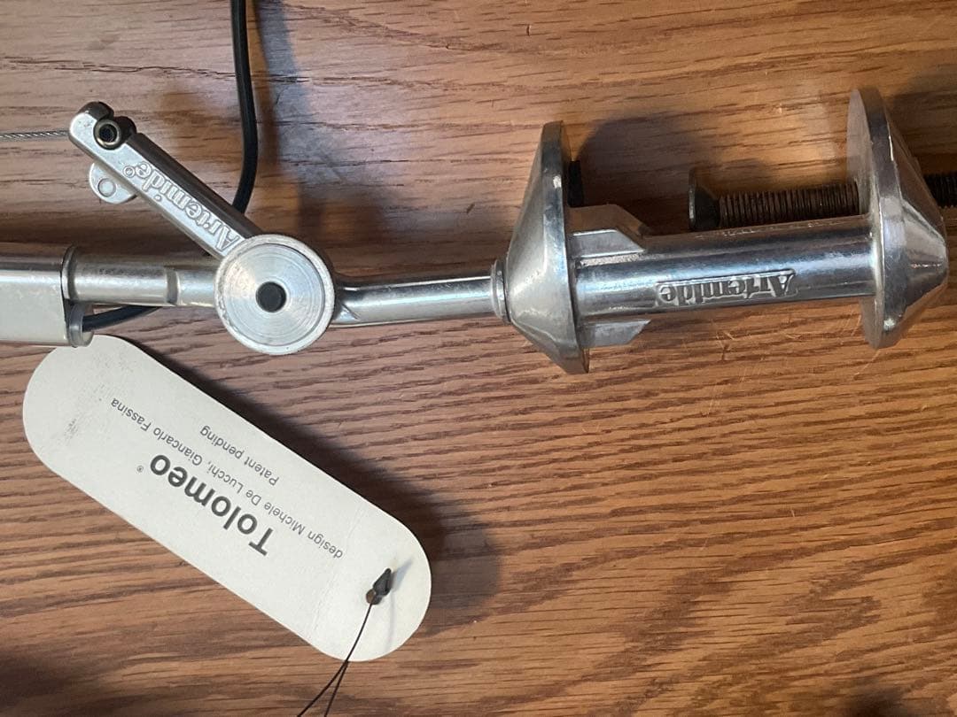 アルテミデ トロメオ テーブルデスクライトArtemideTolomeoMini