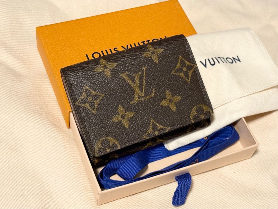 ■使用1度のみ■2024年購入 ルイヴィトン モノグラム カードケース 名刺入れ