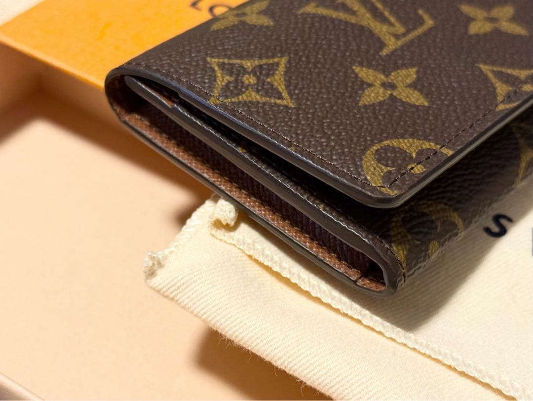 ■使用1度のみ■2024年購入 ルイヴィトン モノグラム カードケース 名刺入れ