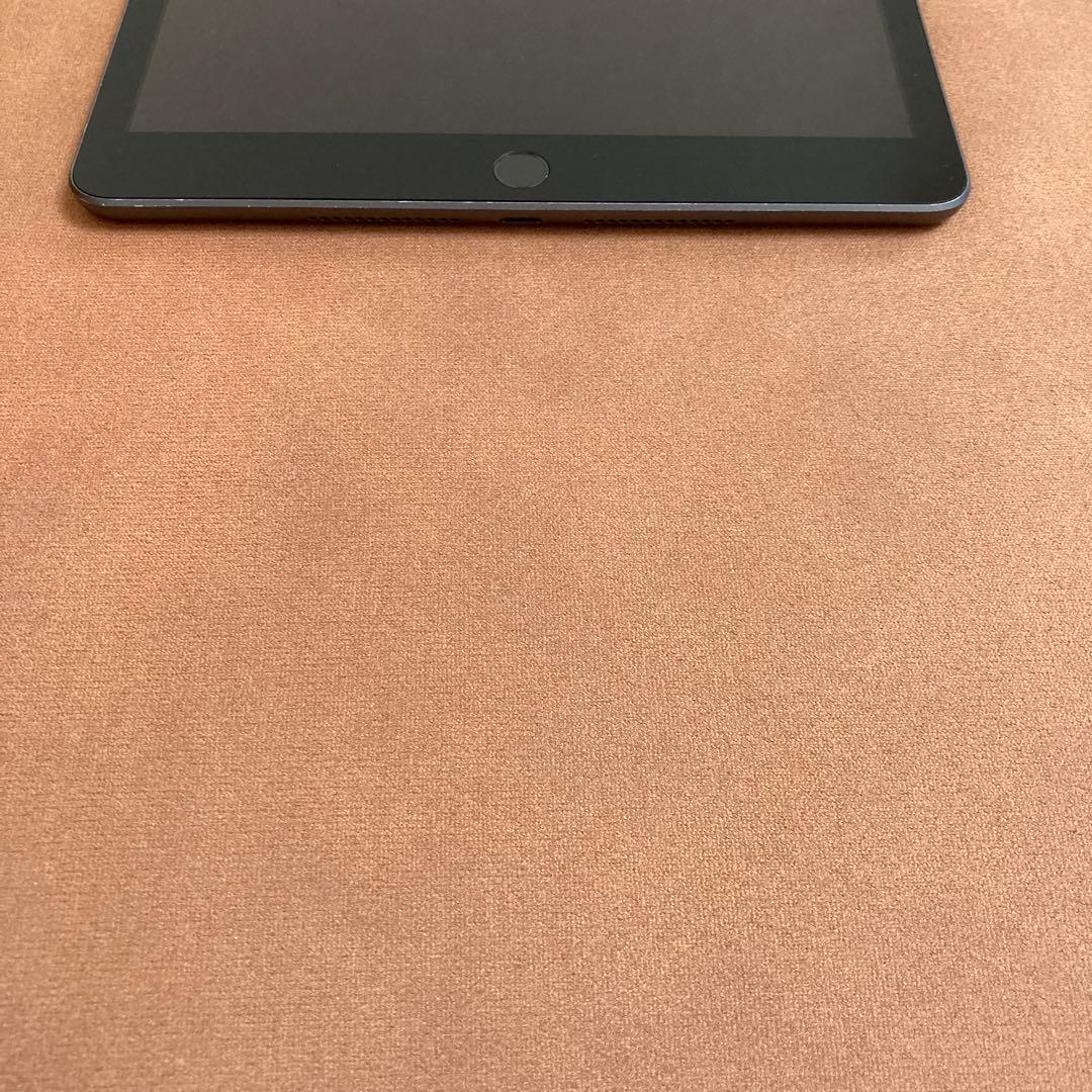 3478【早い者勝ち】iPad7 第7世代 32GB WIFIモデル☆