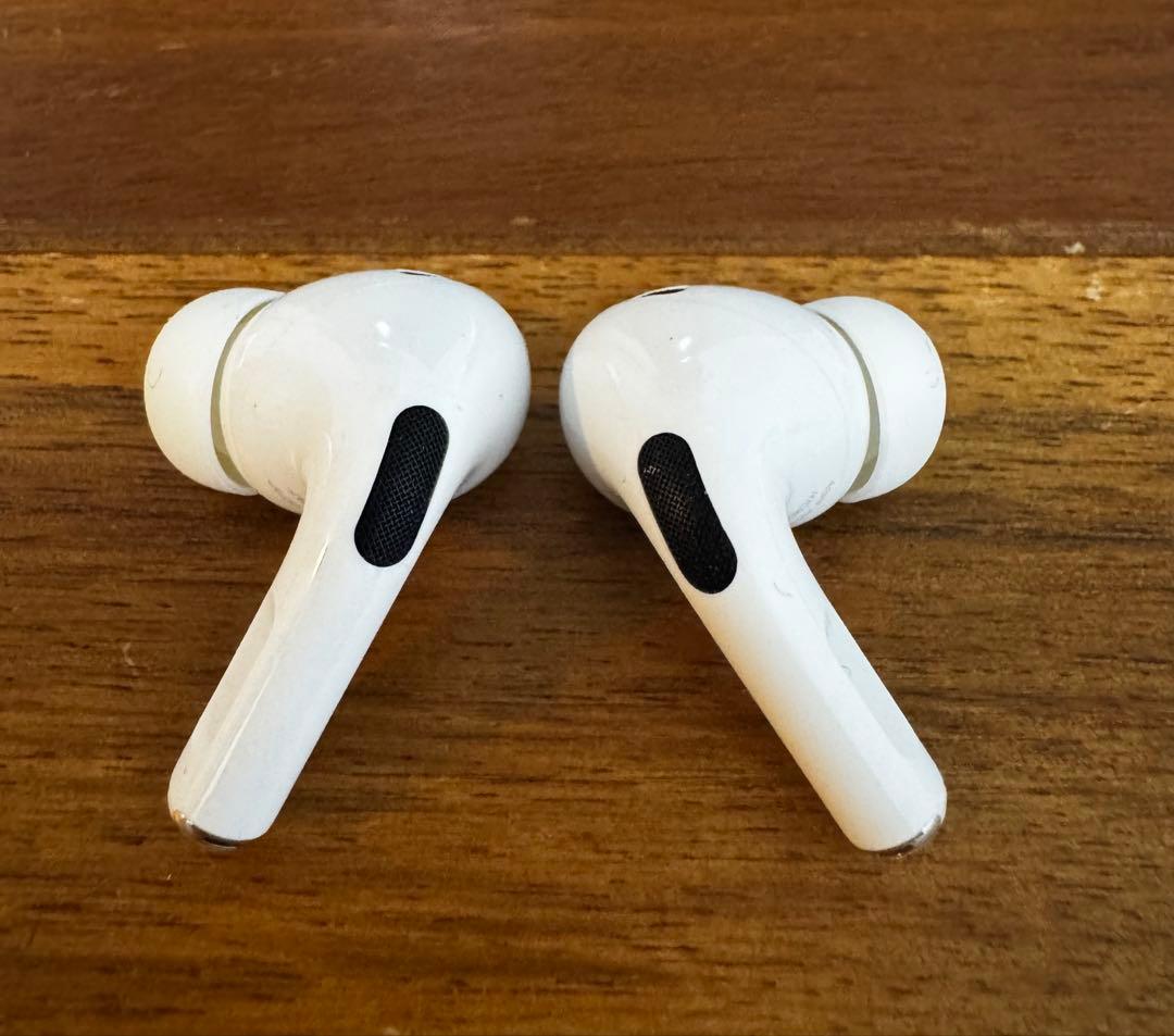 AirPods Pro 第2世代 USB-C MagSafe充電ケース付属品完備