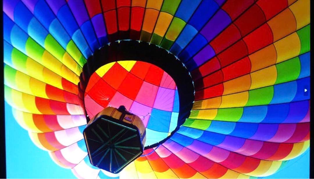 ランプ新品　PANASONIC PT-D5700 HDMI対応可6000ルーメン