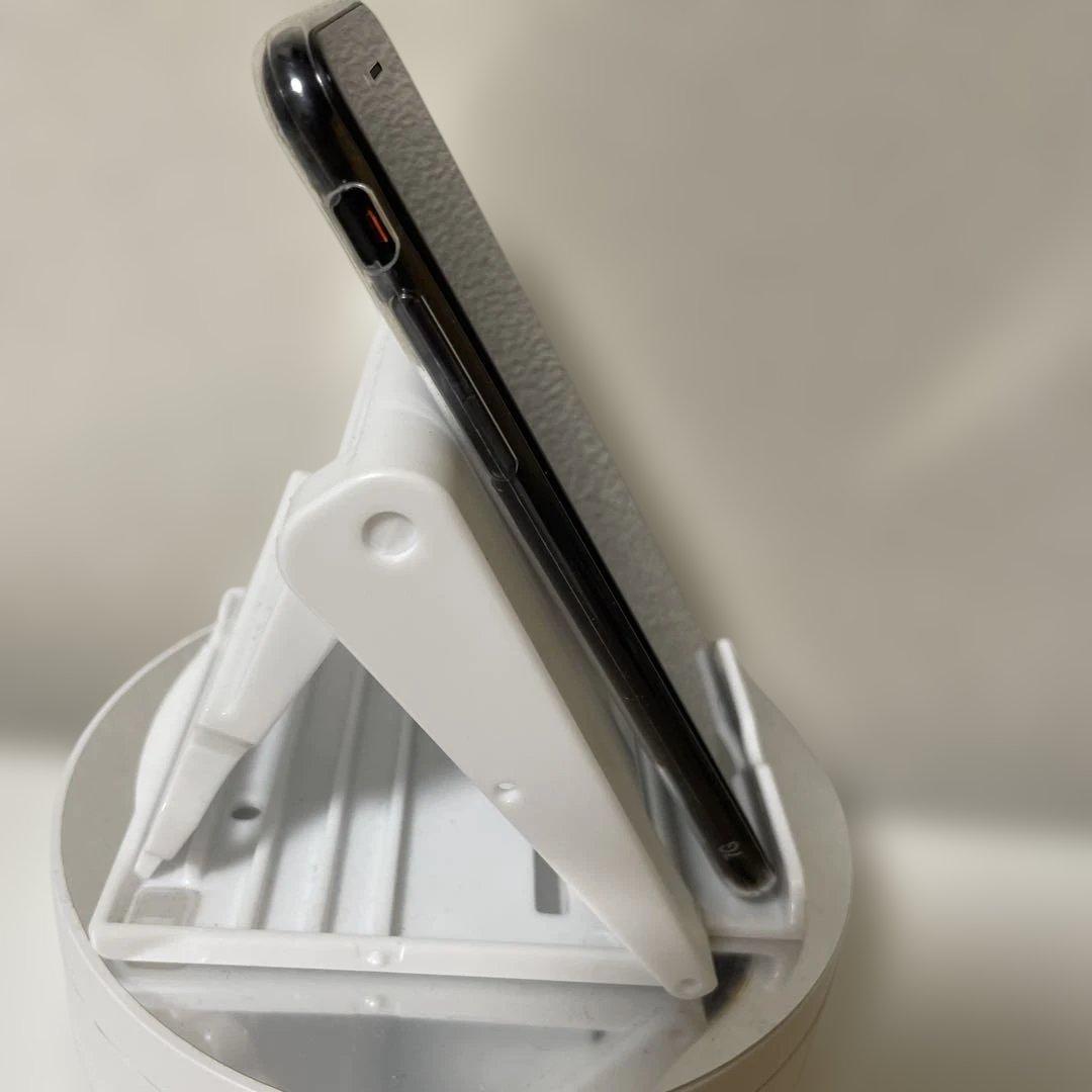 iPhone SE (第2世代) 128GB バッテリー100% simフリー