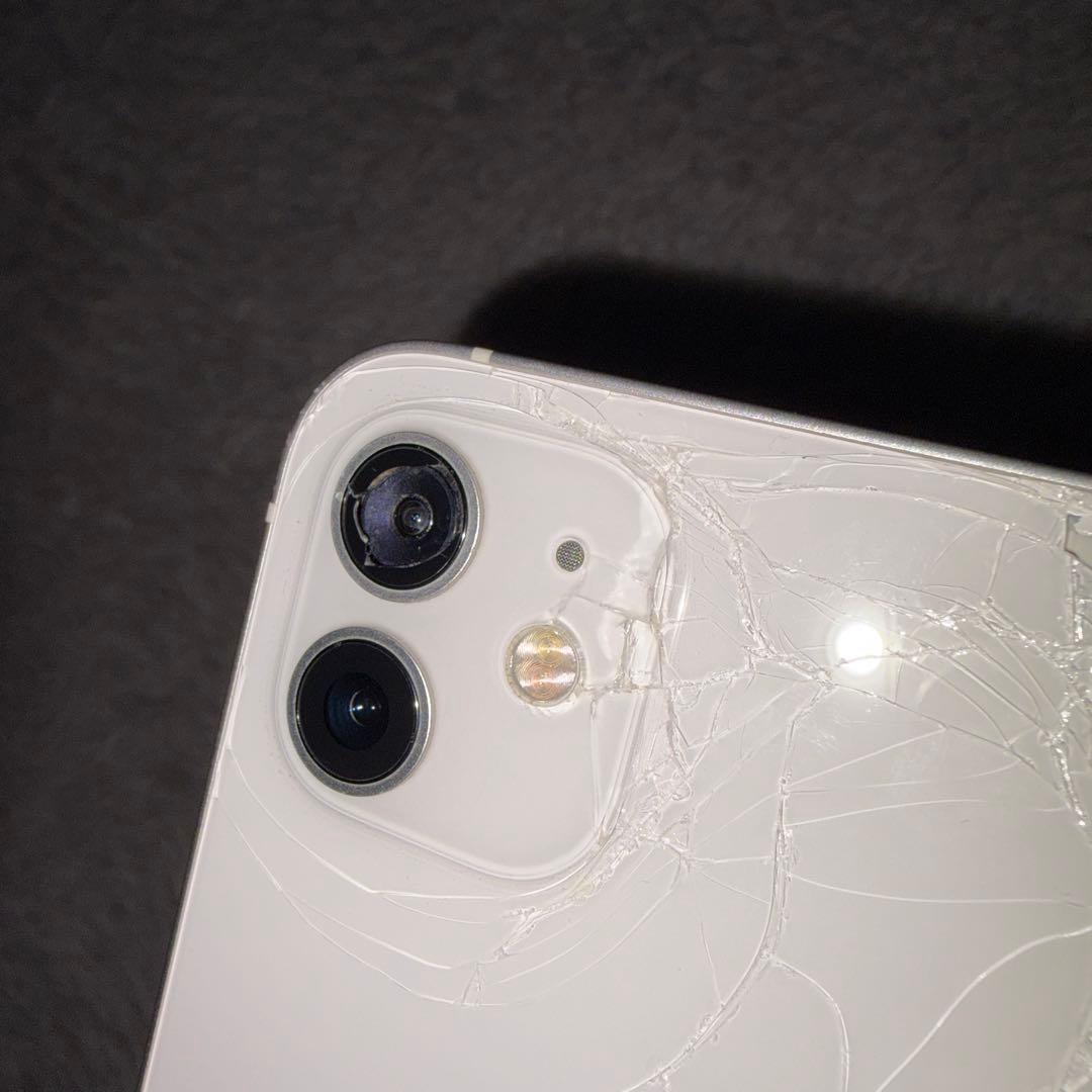 iPhone12 本体 ジャンク品 白 SIMフリー