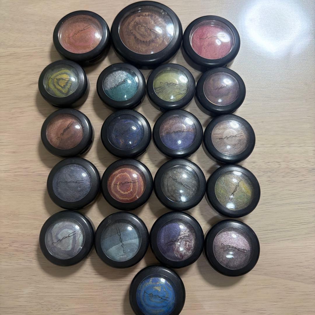 MAC パウダーアイシャドウ セット　まとめ売り！全20色