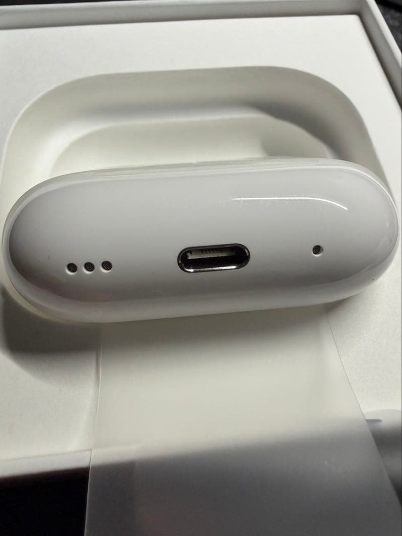 【美品】AirPods Pro 第2世代 USB-Cモデル
