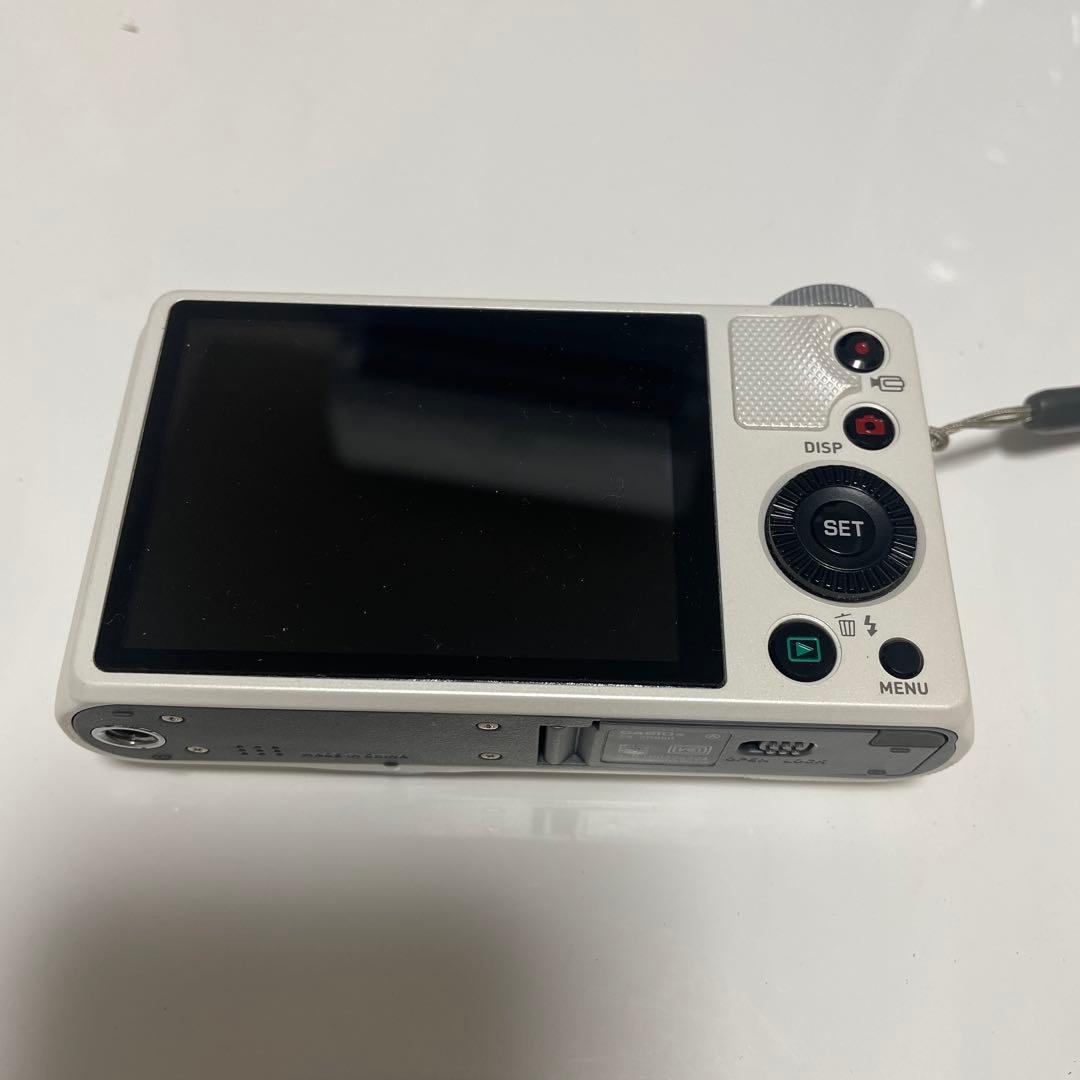 CASIO EX-ZR850 デジタルカメラ　ホワイト
