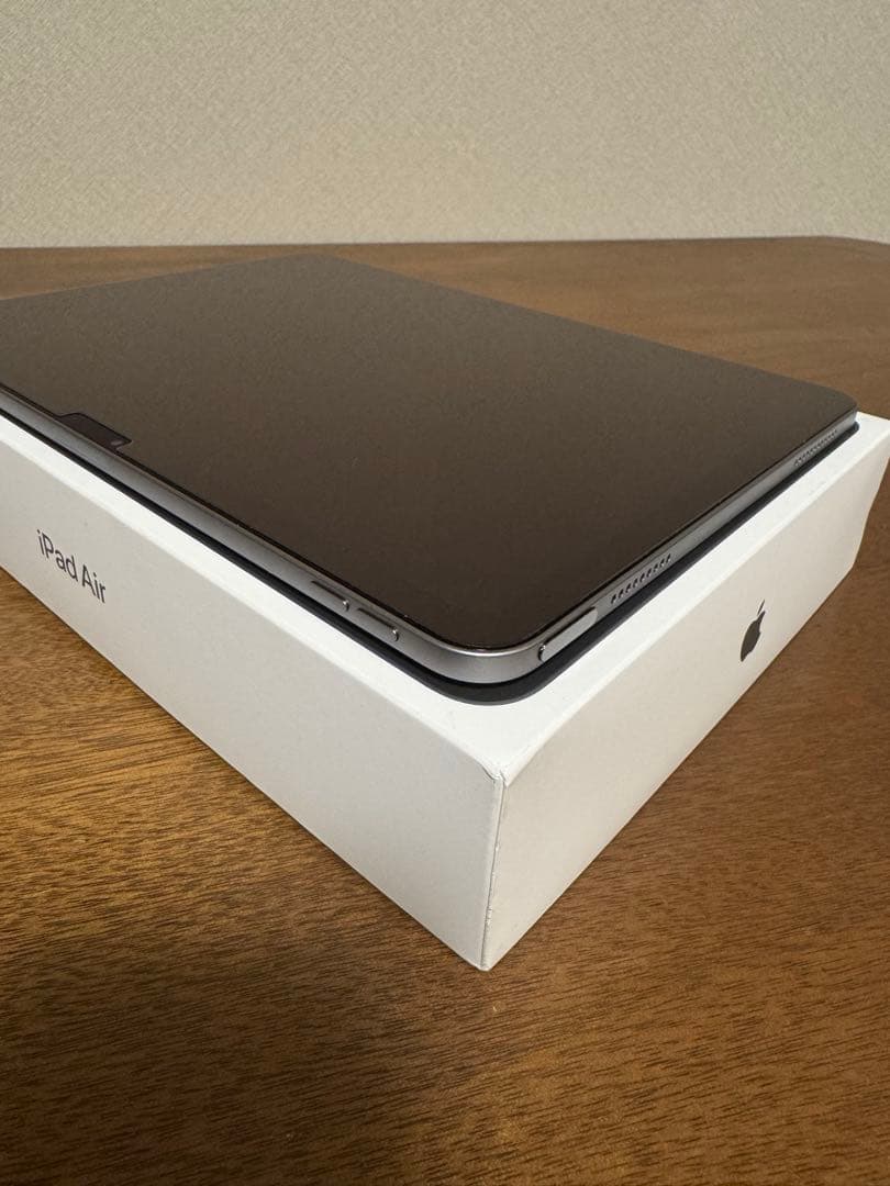 【おまけ付き】iPad Air (第6世代) 128GB スペースグレー