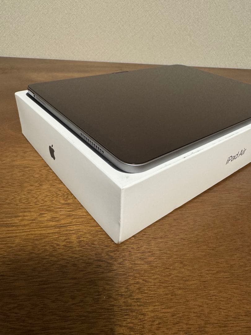 【おまけ付き】iPad Air (第6世代) 128GB スペースグレー