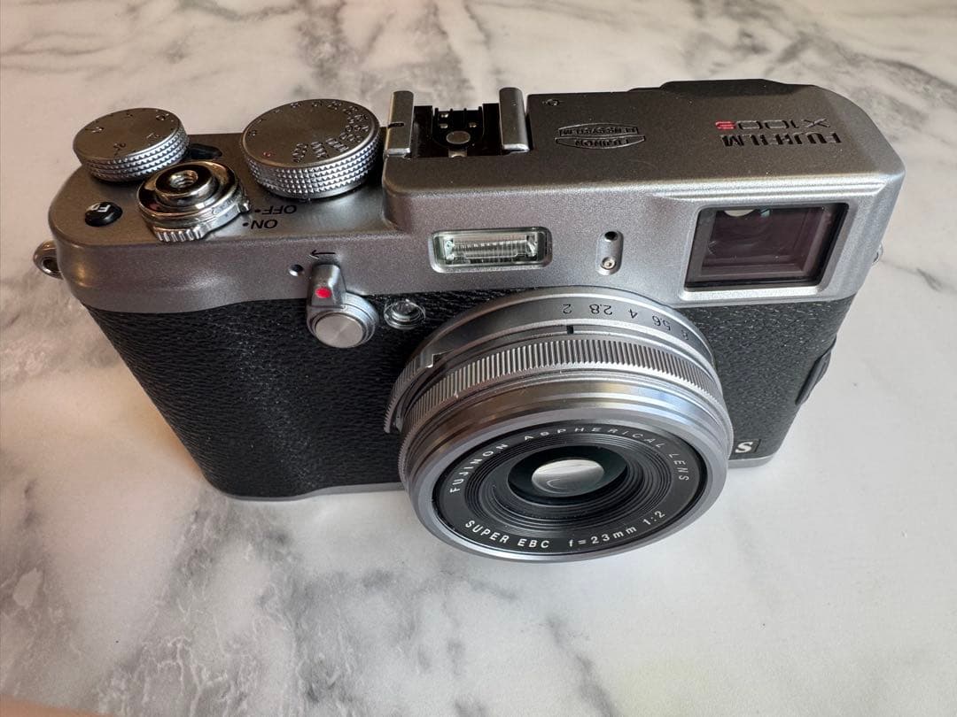 ⭐️【美品】FUJIFILM X100S デジタルカメラ⭐️