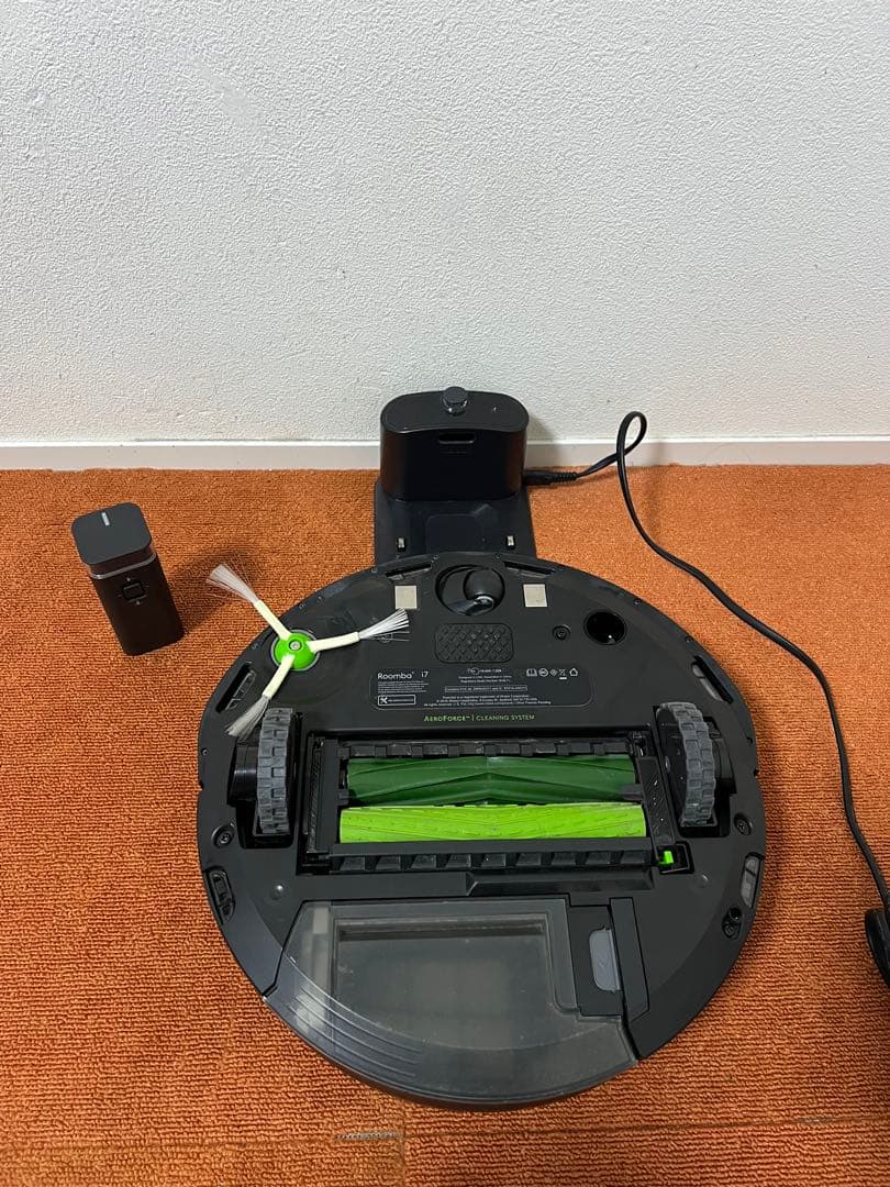 美品 ルンバ i7 ロボット掃除機 アイロボット 水洗いできるダストボックス