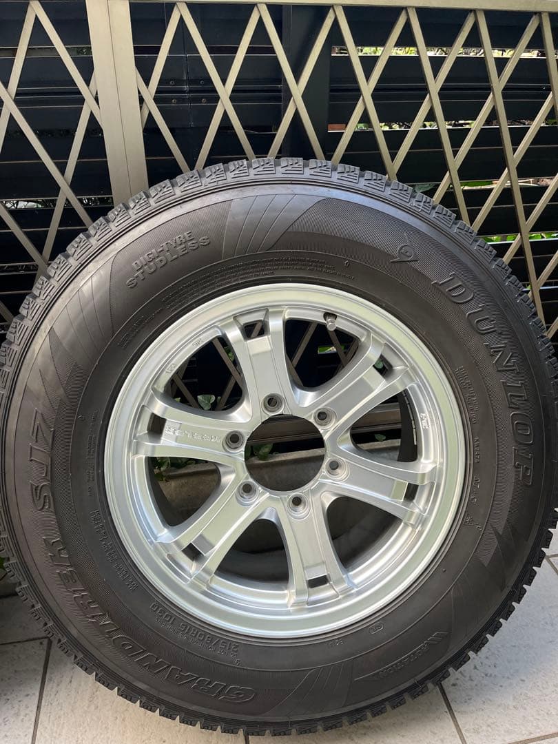 2sss3 ❄️スタッドレスタイヤ❄️ランクル サーフ プラド ハイラックス