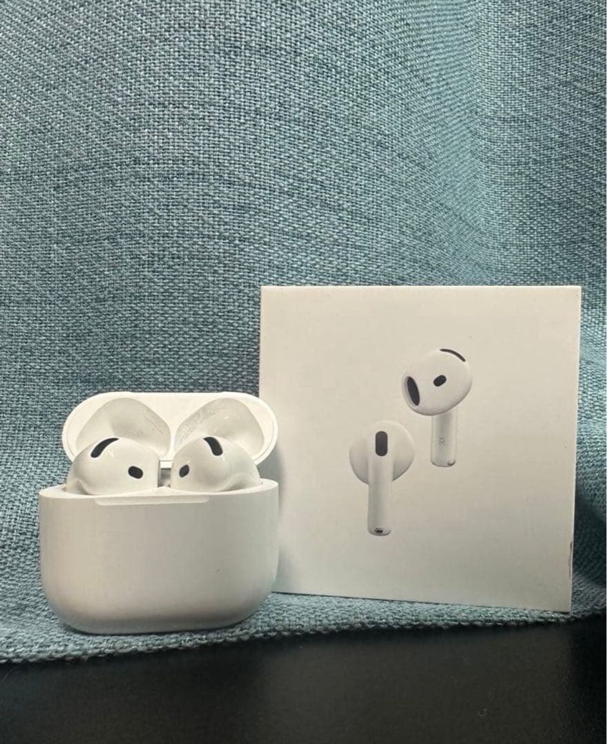 AirPods 本体 ホワイト 充電ケース付き