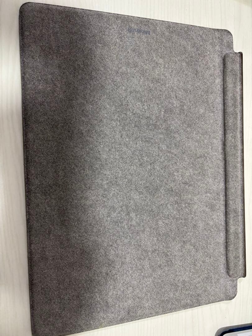 サーフェスプロ8純正キーボードカバー