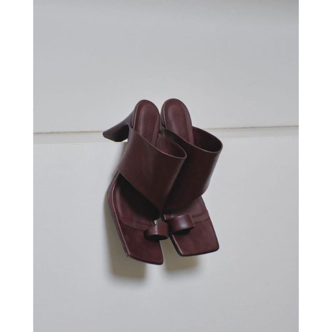 靴 TODAYFUL Square Leather Sandals