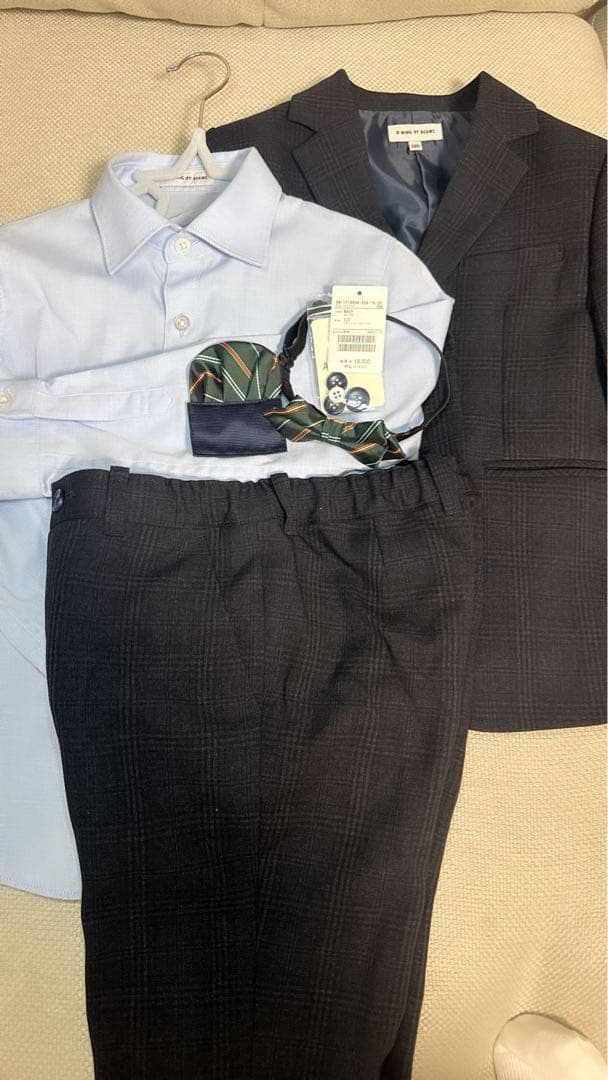 ◆B:MING by BEAMS◆キッズフォーマル　スーツセットアップ120cm