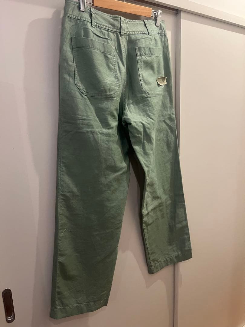 【日本入手困難】エメレオンドレ　ベイカーパンツ