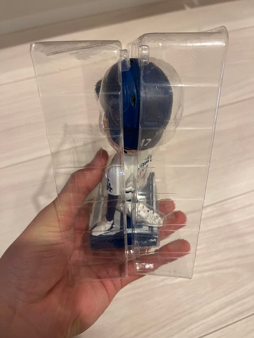 大谷翔平 50/50ボブルヘッド 背番号17