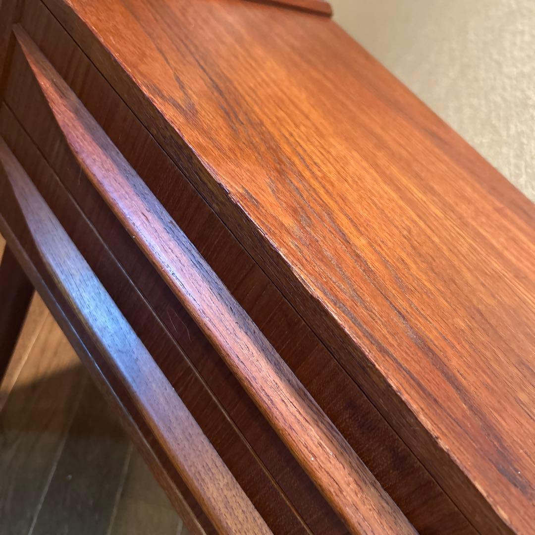 【北欧ヴィンテージ】デンマーク　チーク材　サイドチェスト2段