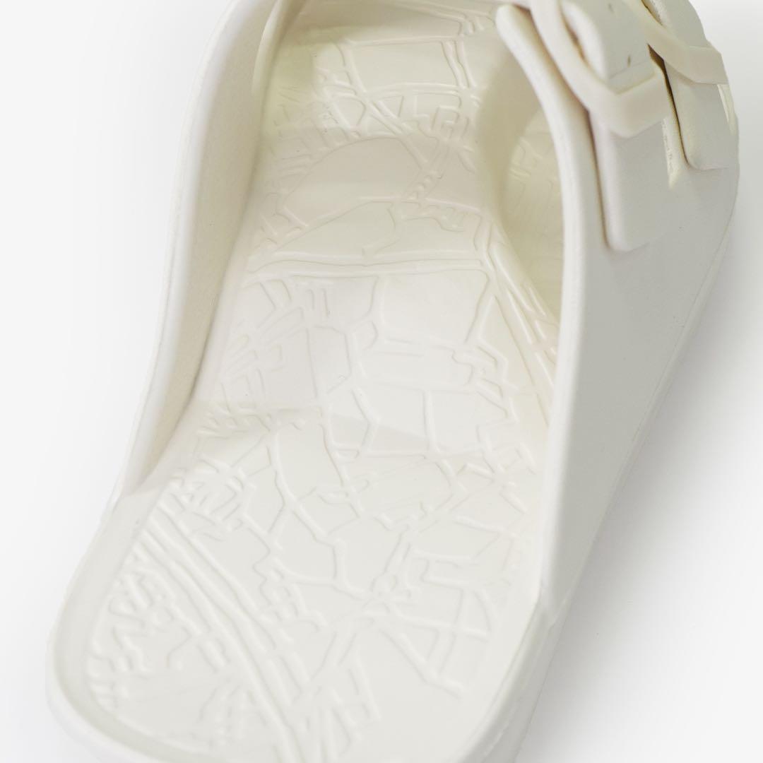 ラクバキ racbaki イージーサンダル ラップ　ホワイト　Sサイズ