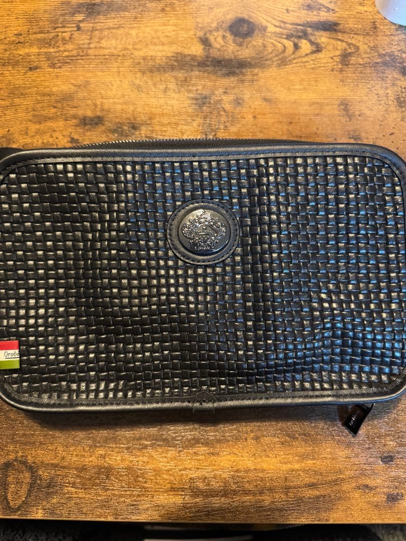 オロビアンコ 　ボディバッグ 極美品
