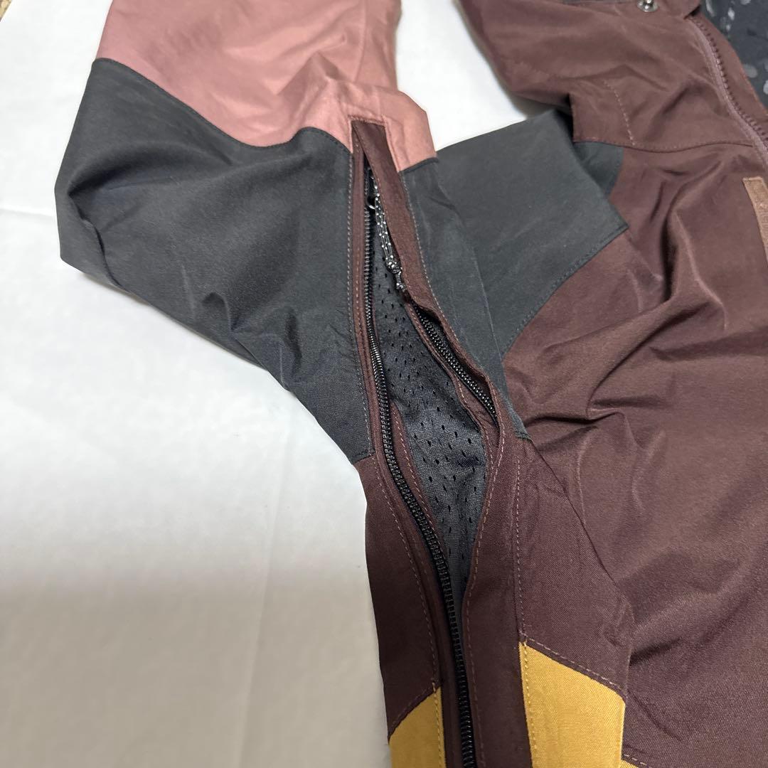 ボルコム　スノーボードウェア　スキーウェア　ゴアテックス