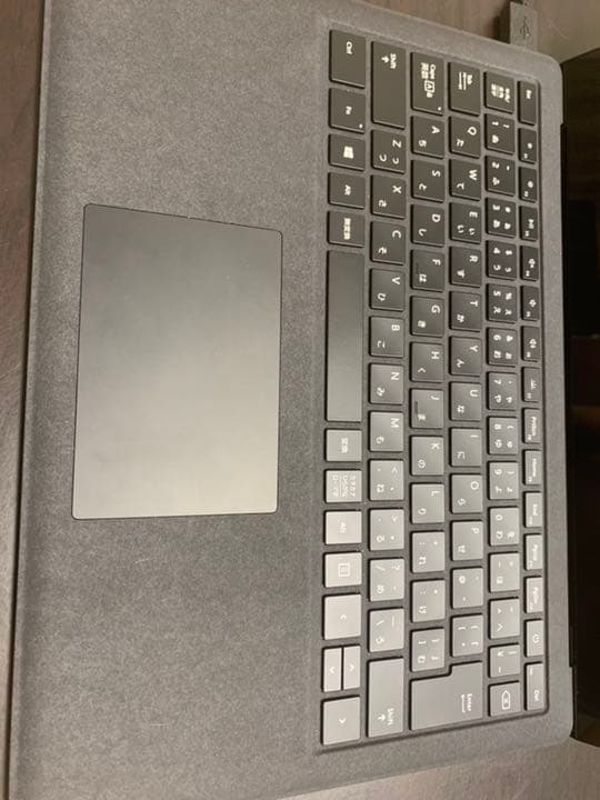 surface laptop2 ブラック