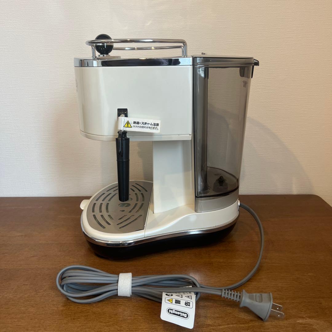 De’Longhi デロンギ EC0310W エスプレッソマシン ホワイト