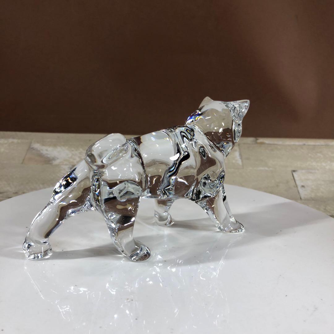✨バカラ　クリスタルガラス 犬のオブジェ 秋田犬　刻印あり　未使用