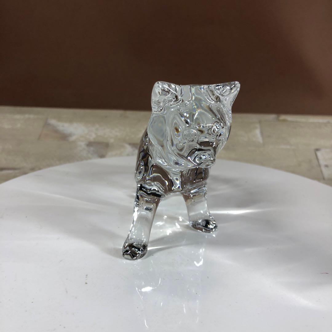 ✨バカラ　クリスタルガラス 犬のオブジェ 秋田犬　刻印あり　未使用