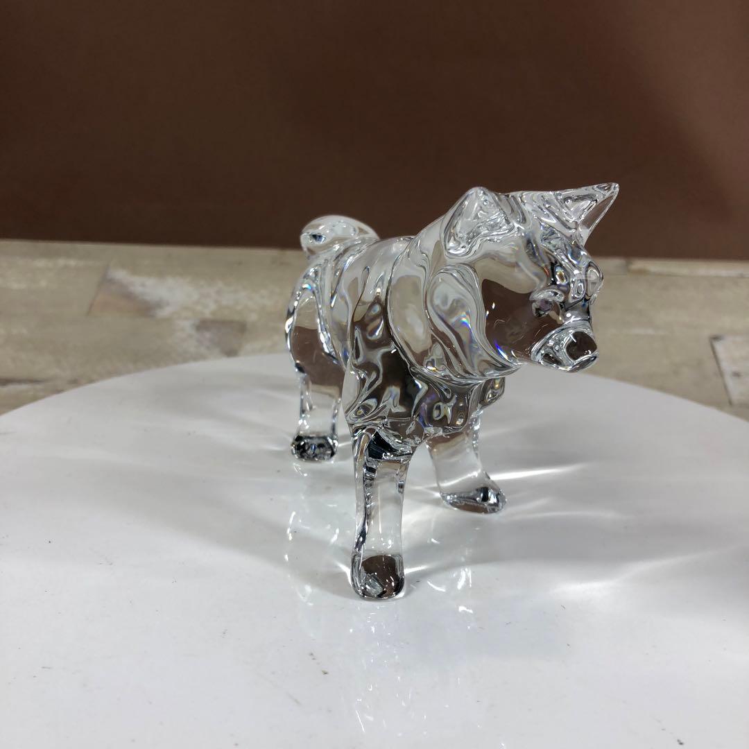✨バカラ　クリスタルガラス 犬のオブジェ 秋田犬　刻印あり　未使用