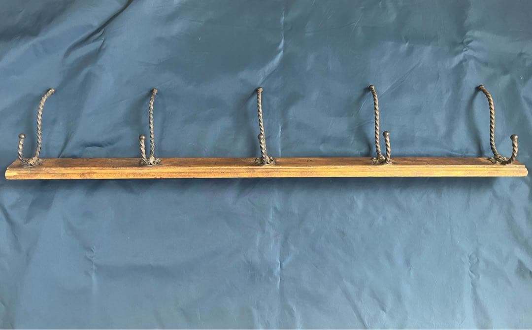 フランスアンティーク　壁掛けフック　ハンガー　ウォールフック　アイアン