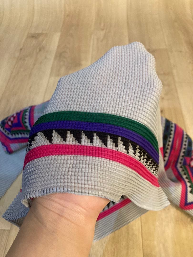 新品同　イッセイミヤケ me ワッフルカットソー 長袖　F