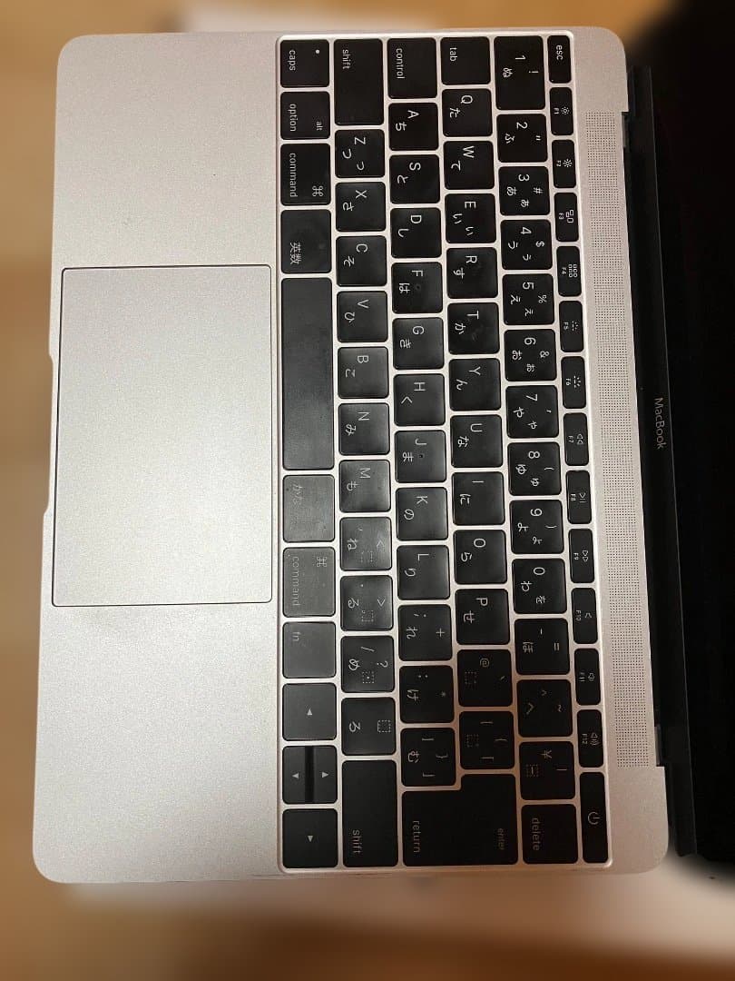 MacBook A1534 8GB/256GB 　（本体はキレイ）