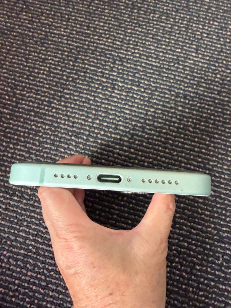 Apple iPhone 15 plus 256gb本体 グリーン