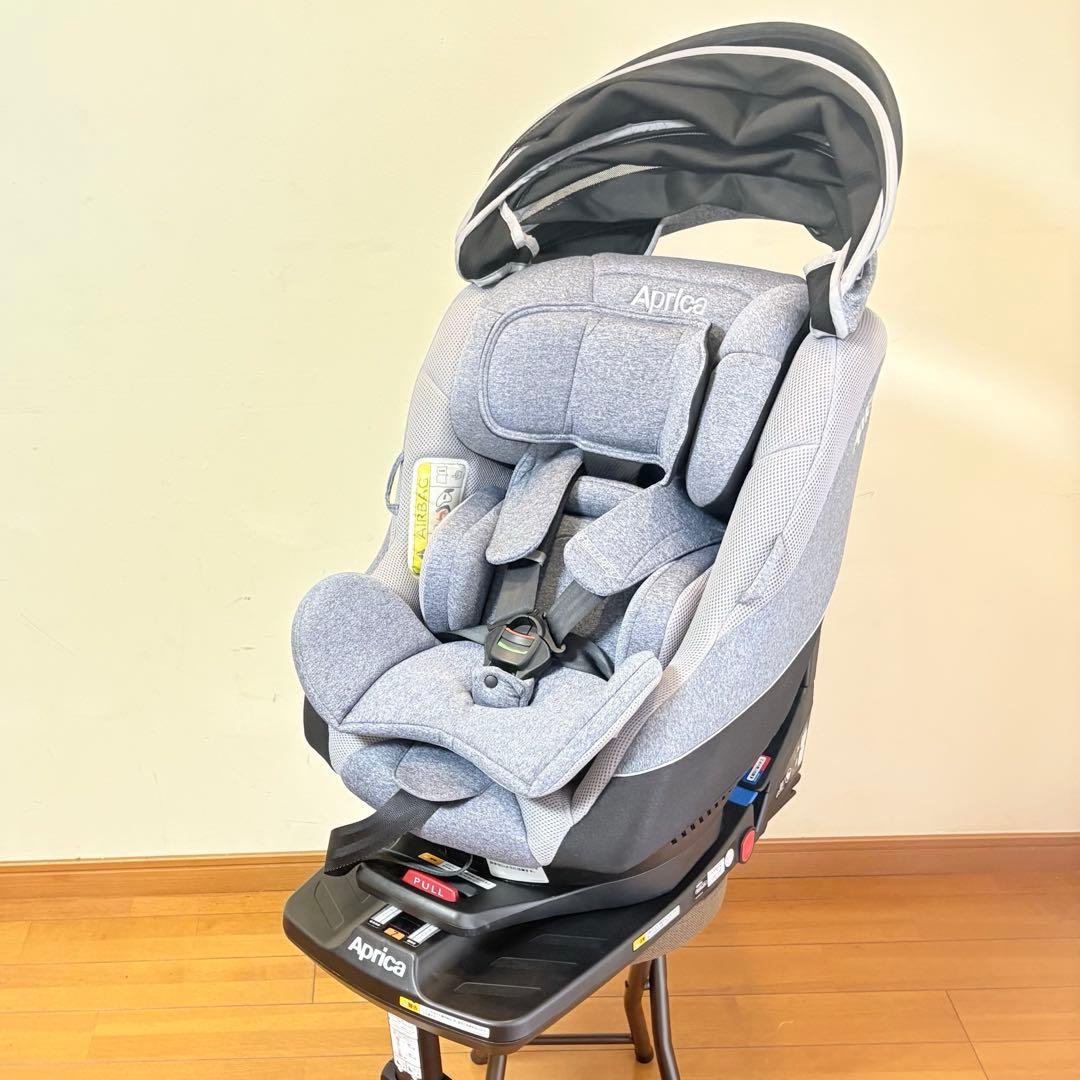 【美品・付属品完備】アップリカ チャイルドシート クルリラAC ISOFIX