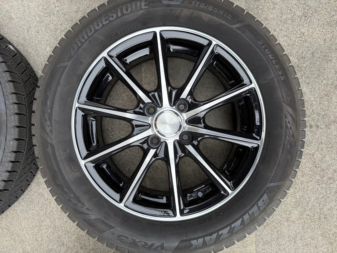ブリヂストン スタッドレスタイヤ VRX3 15インチ ホイールセット